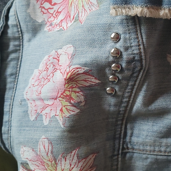 Urban Behavior Denim Jacket - Picture 13 of 16